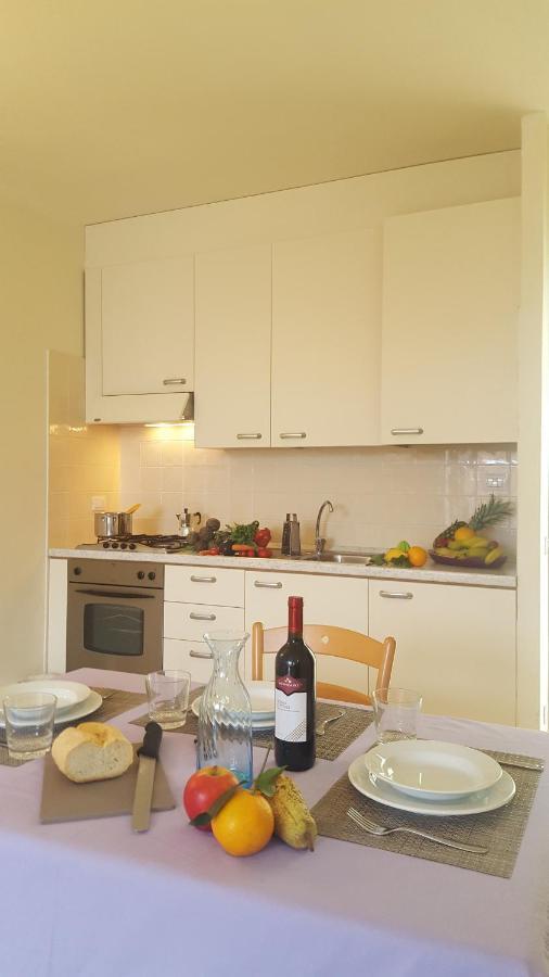 Residence Terme Di San Giacomo Sarnano Bagian luar foto